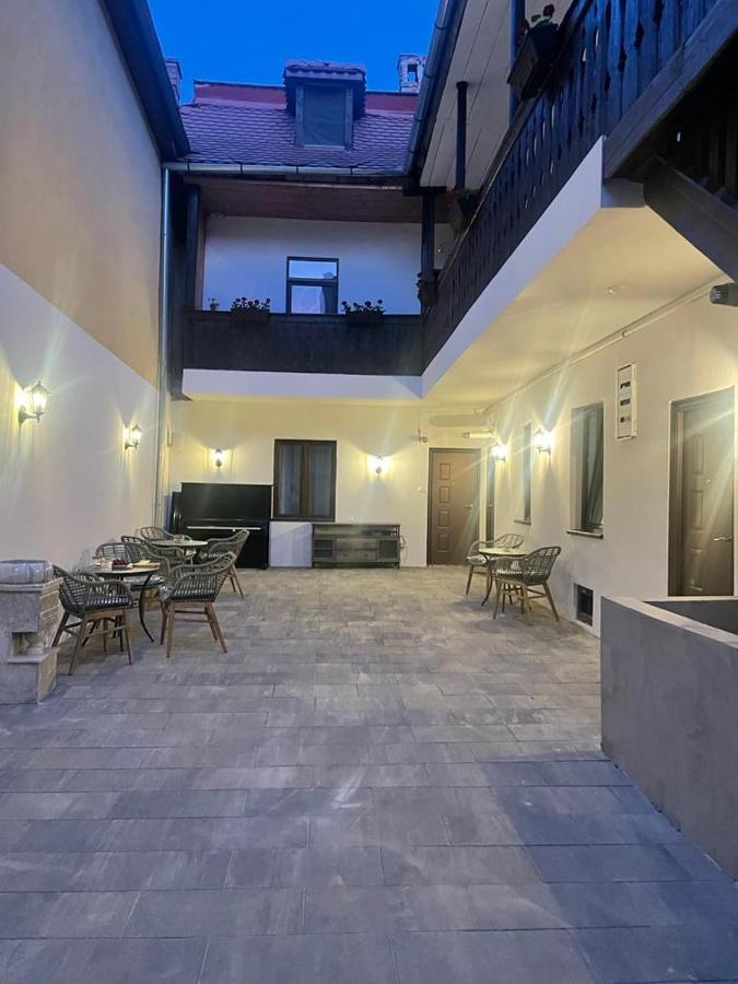 Apartments In The Heart Of Sibiu Exterior foto